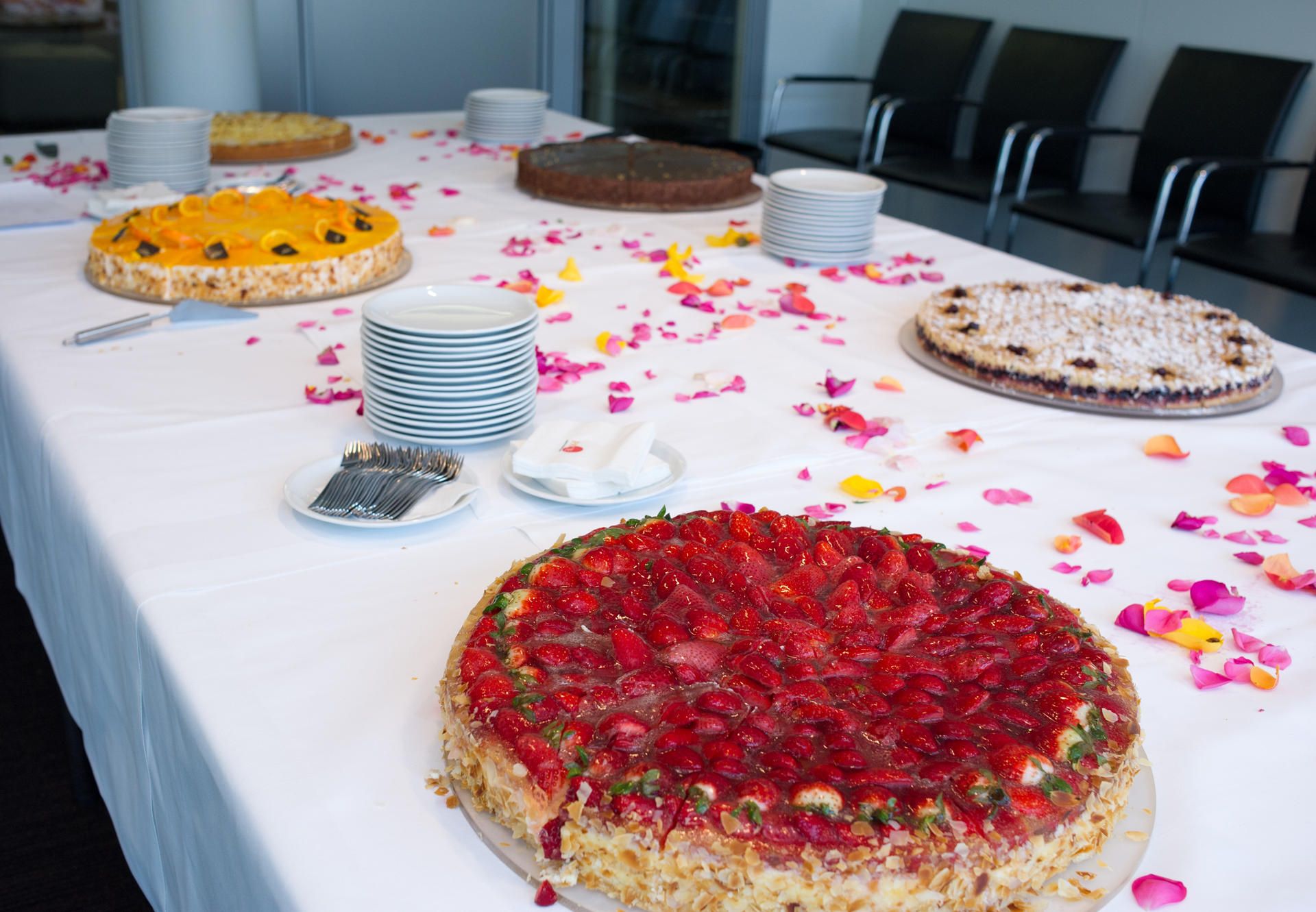 Kuchen Geburtstag dpa