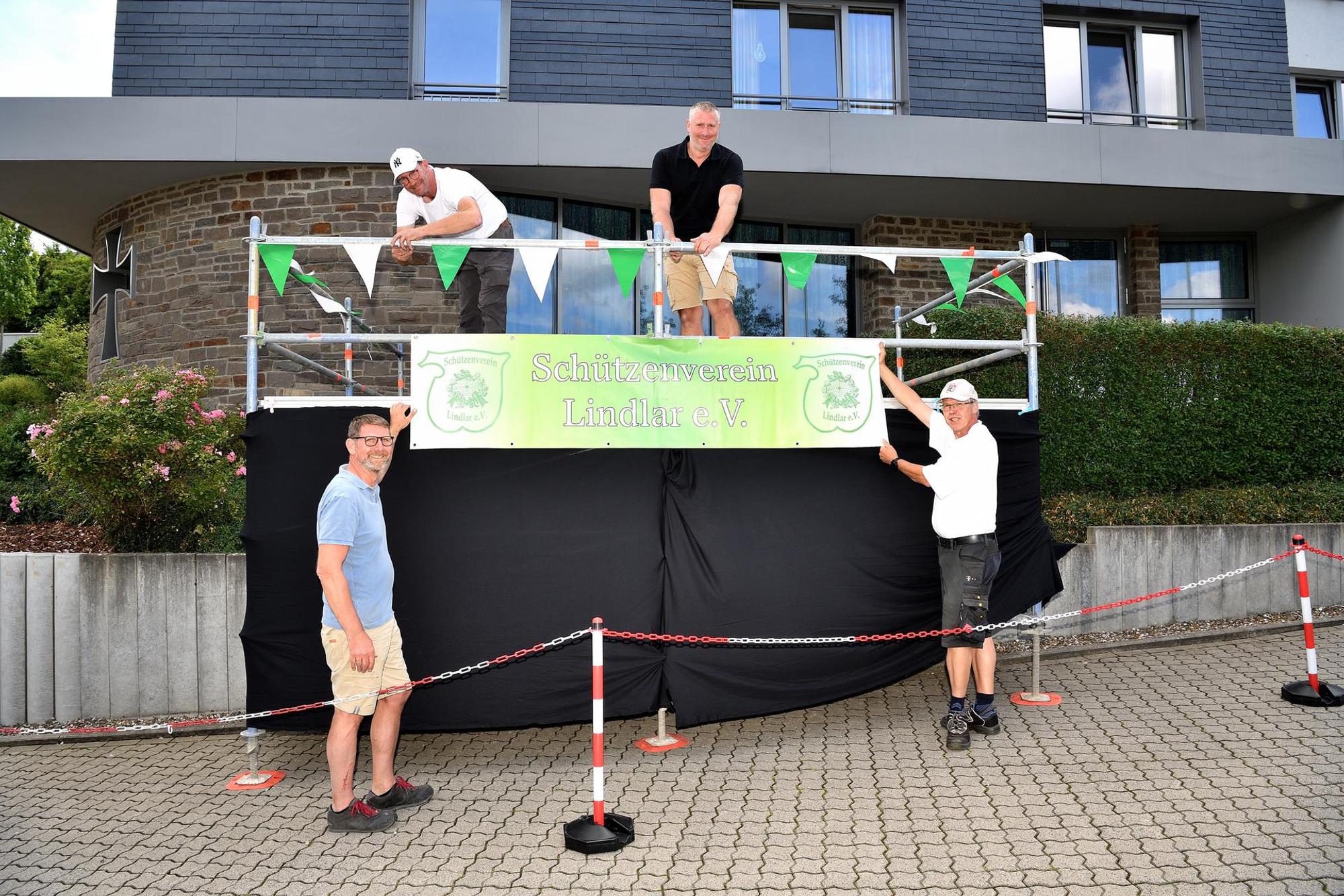 20220806_own_schützenfest_lindlar_neuer Krönungsbalkon_OWL_0242