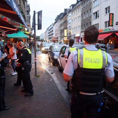 NAB210806_Zuelpicher_Str_04