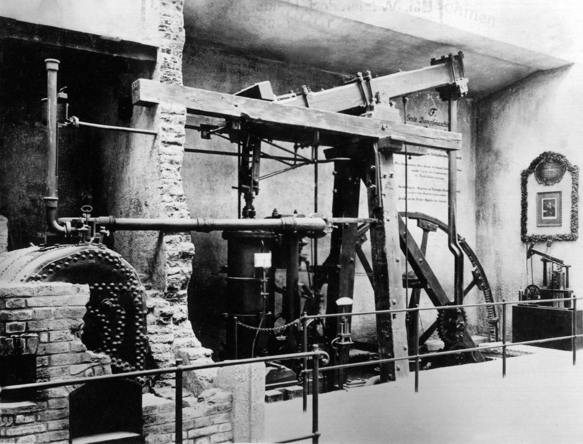 Dampfmaschine