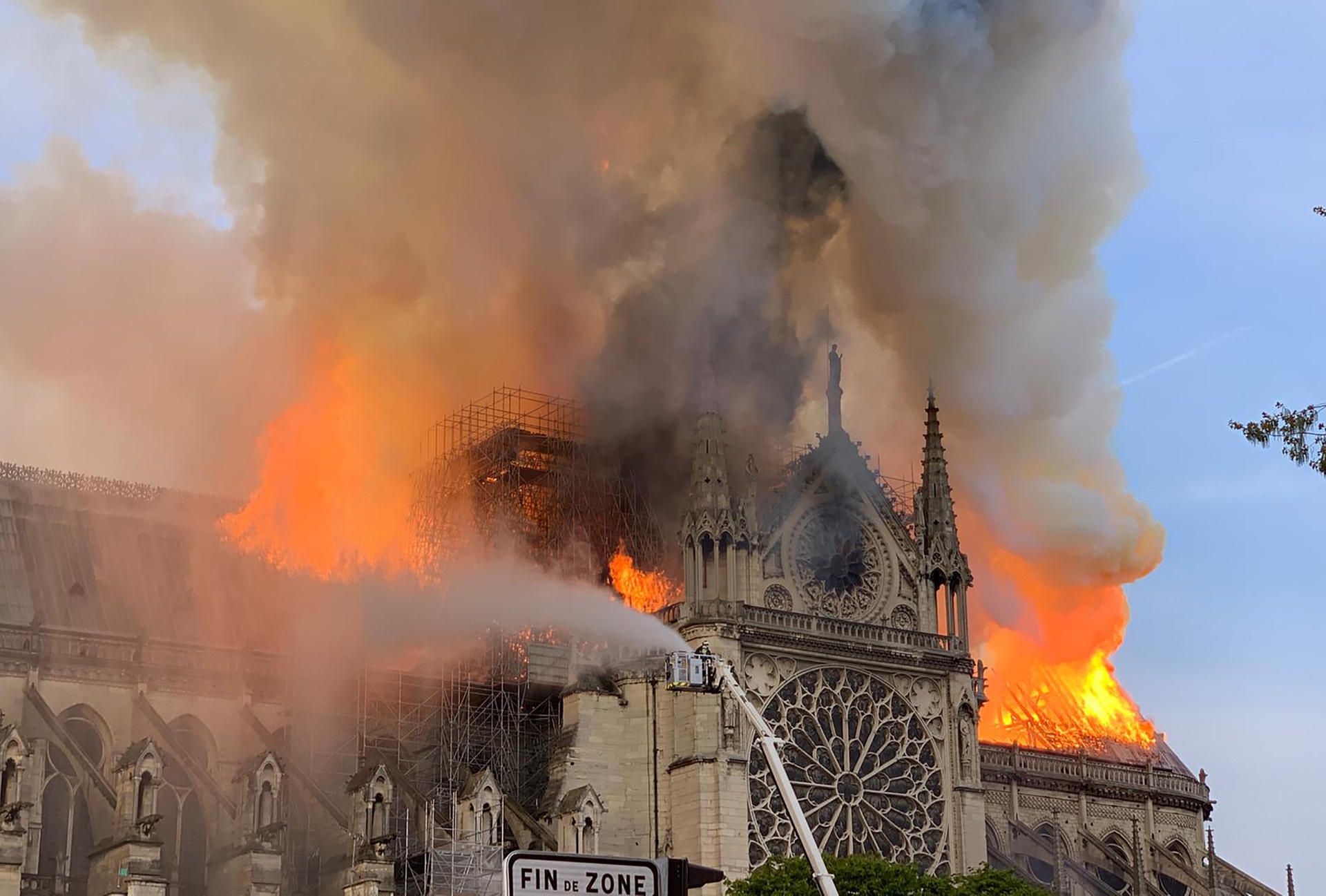 notre dame löschaktion