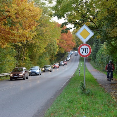Autos Rhein-Berg zwischen Immekeppel und Herkenrath 2013