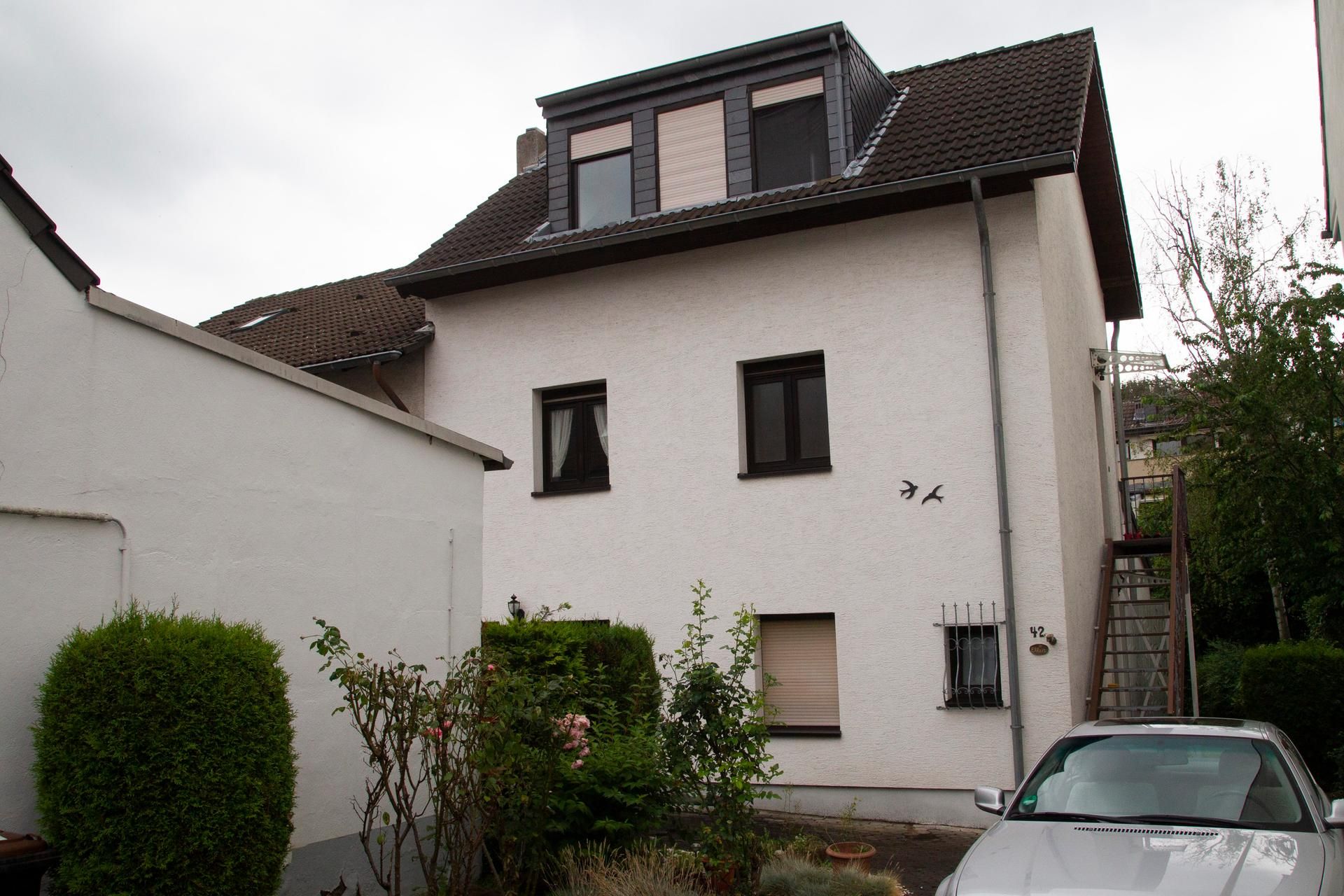 Tote im Keller