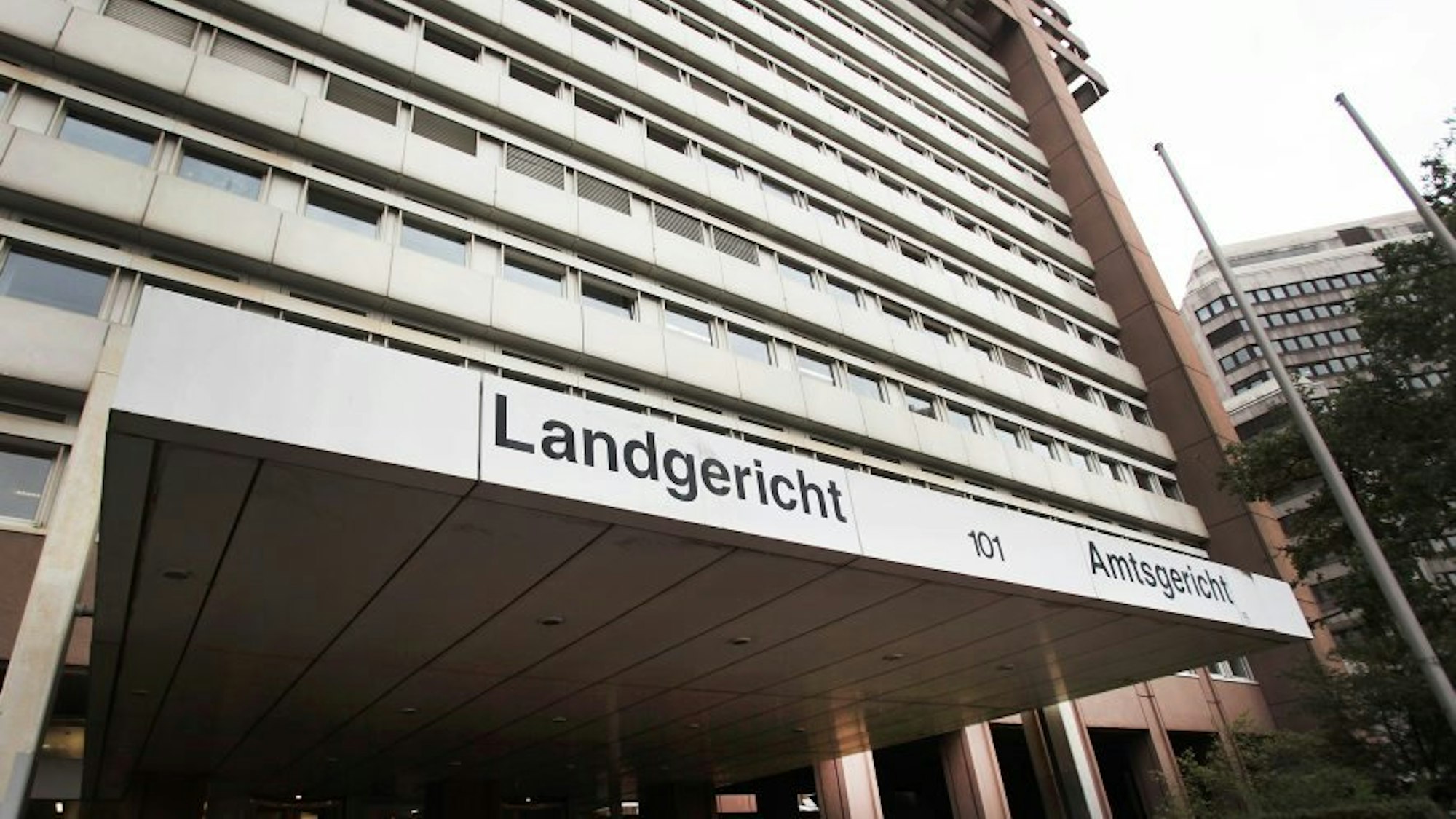 Das Gebäude des Land- und Amtsgerichts in Köln.