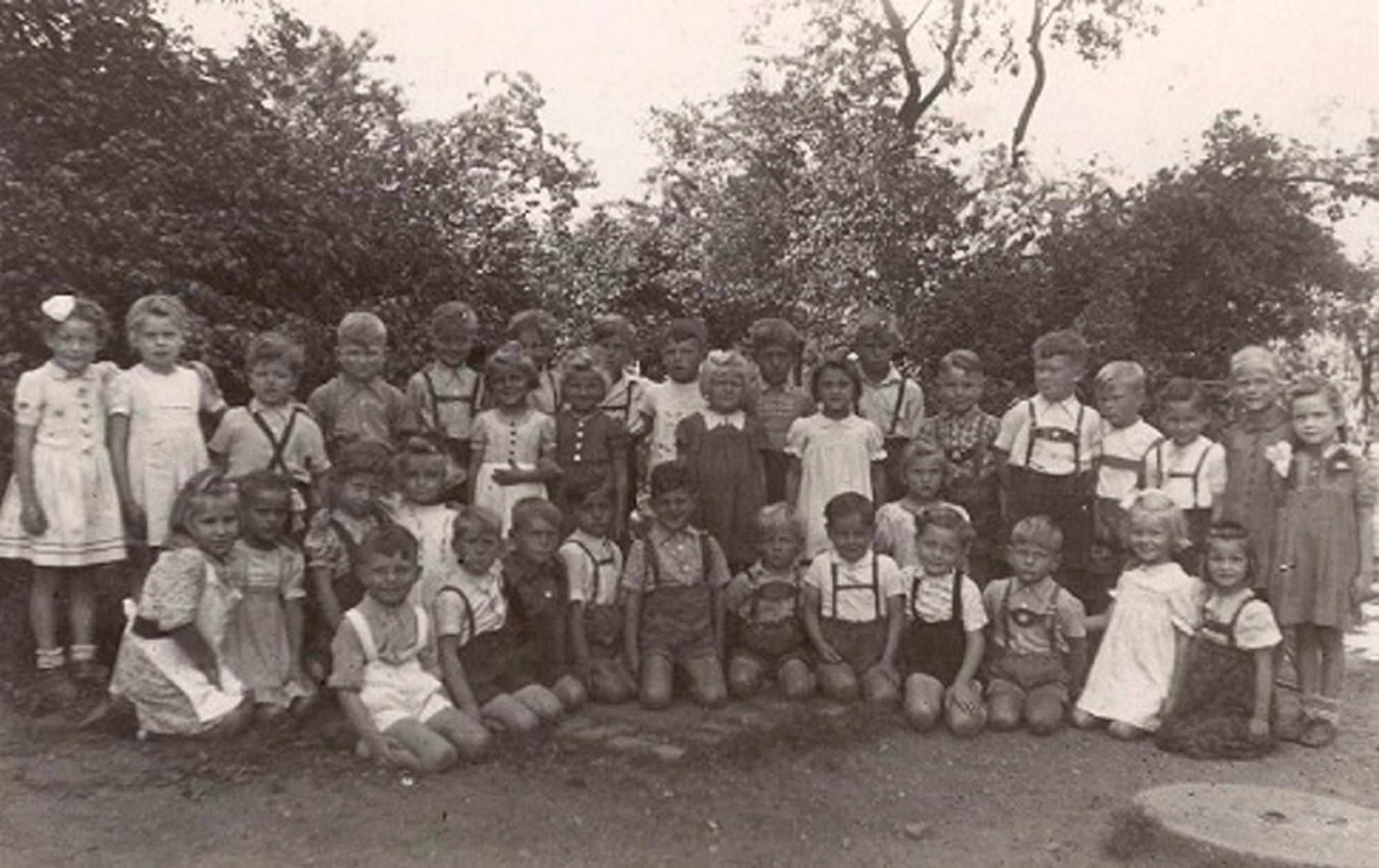 Steinstraße Schule Archiv 2