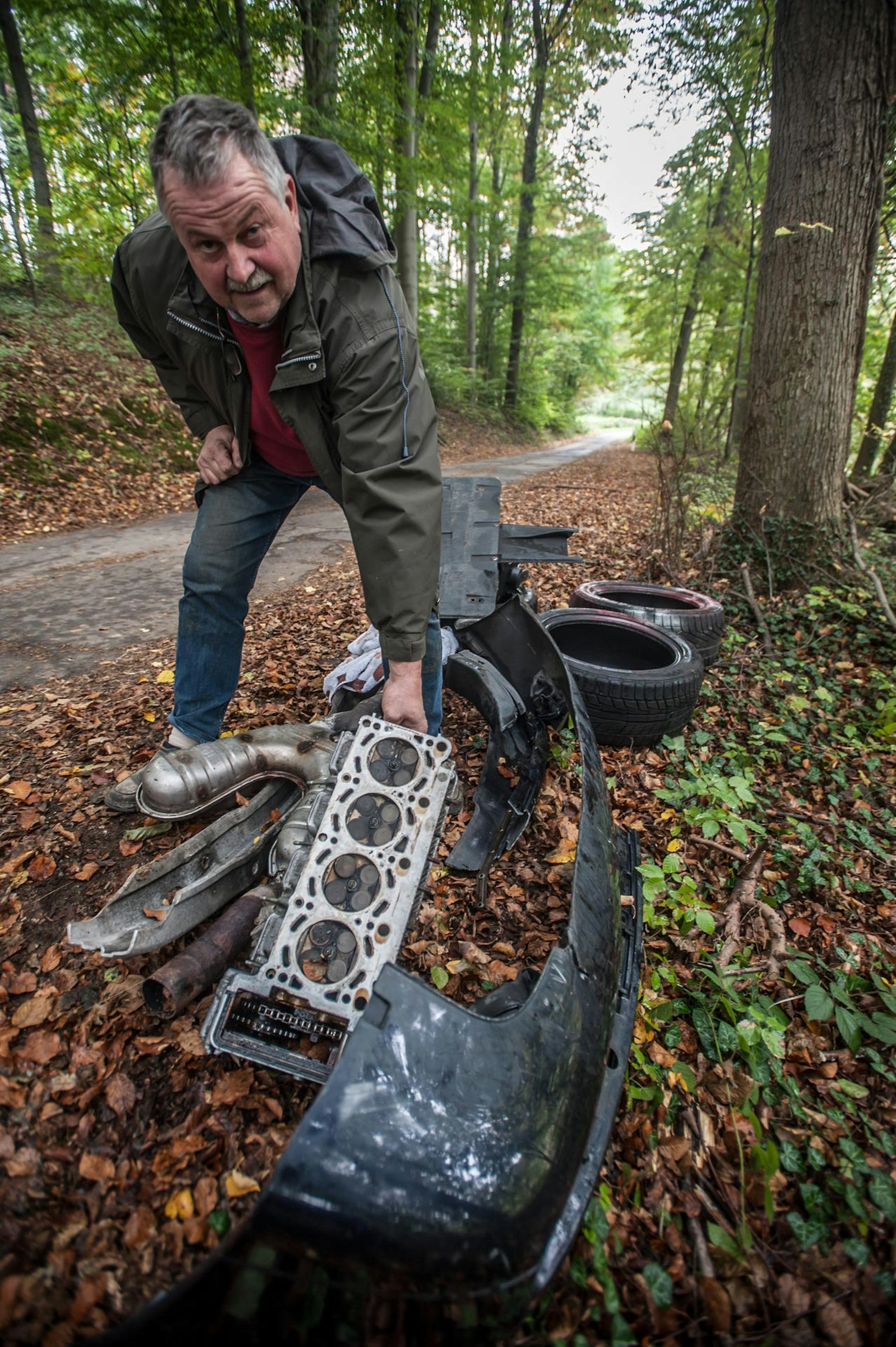 muell-im-wald-und-feld-leverkusen_ALF_1212