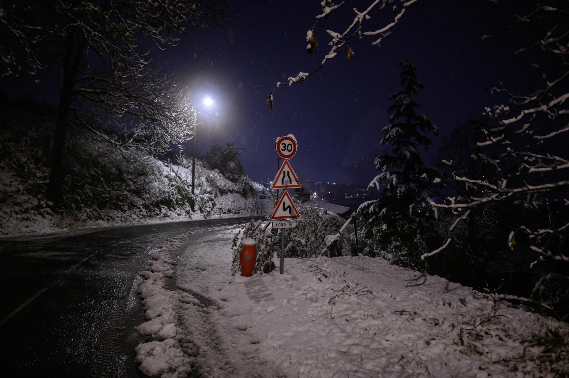 Schnee-Chaos in Frankreich