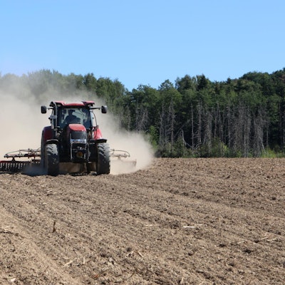 Schmelzer_Trockenheit_Acker