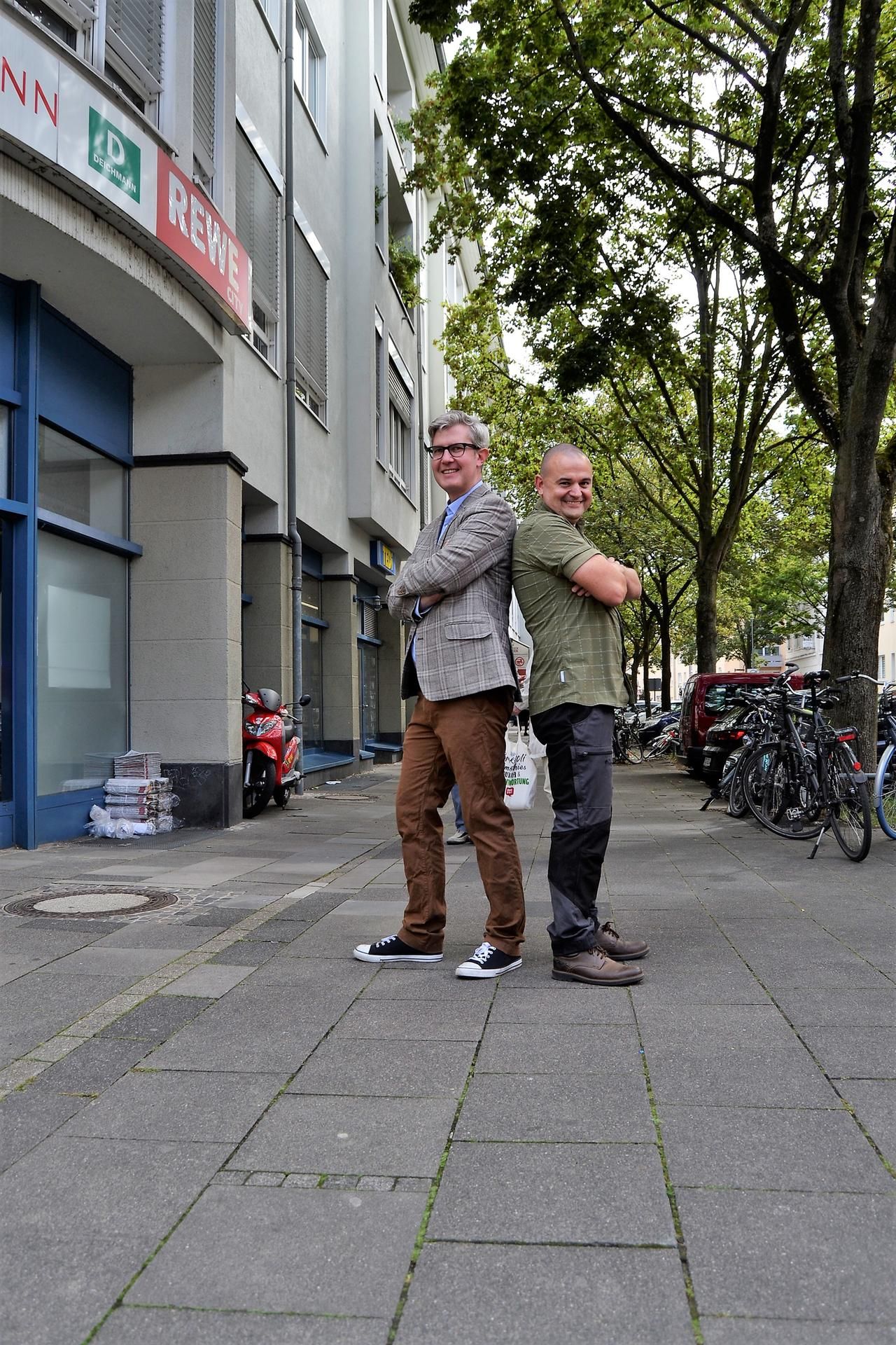 Zollstock_Struwe_und_Schallehn