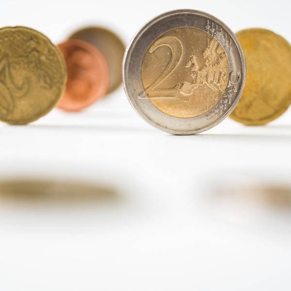 Euro- und Cent-Münzen dpa