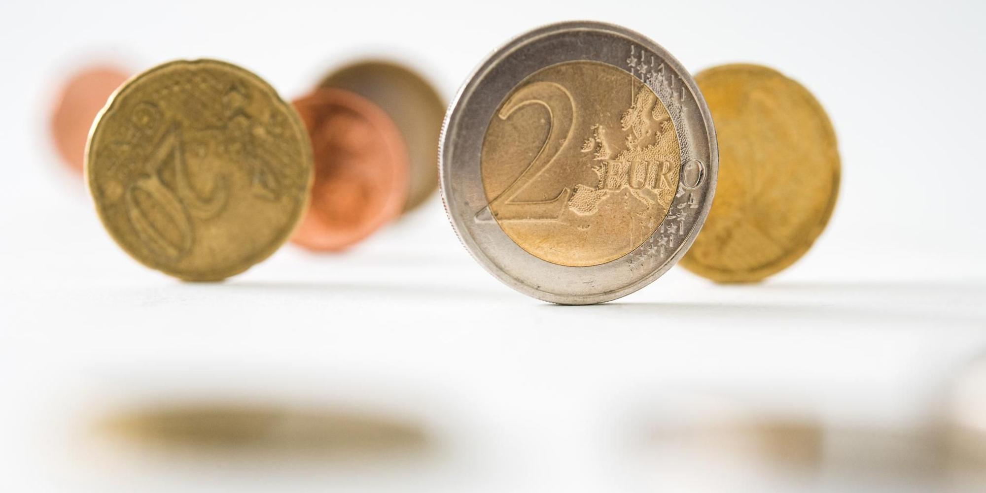 Euro- und Cent-Münzen dpa