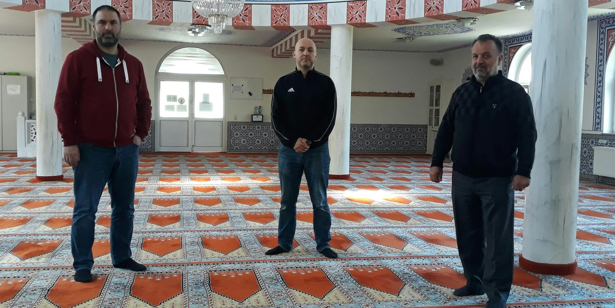 Moschee_Corona-Muezzin_2