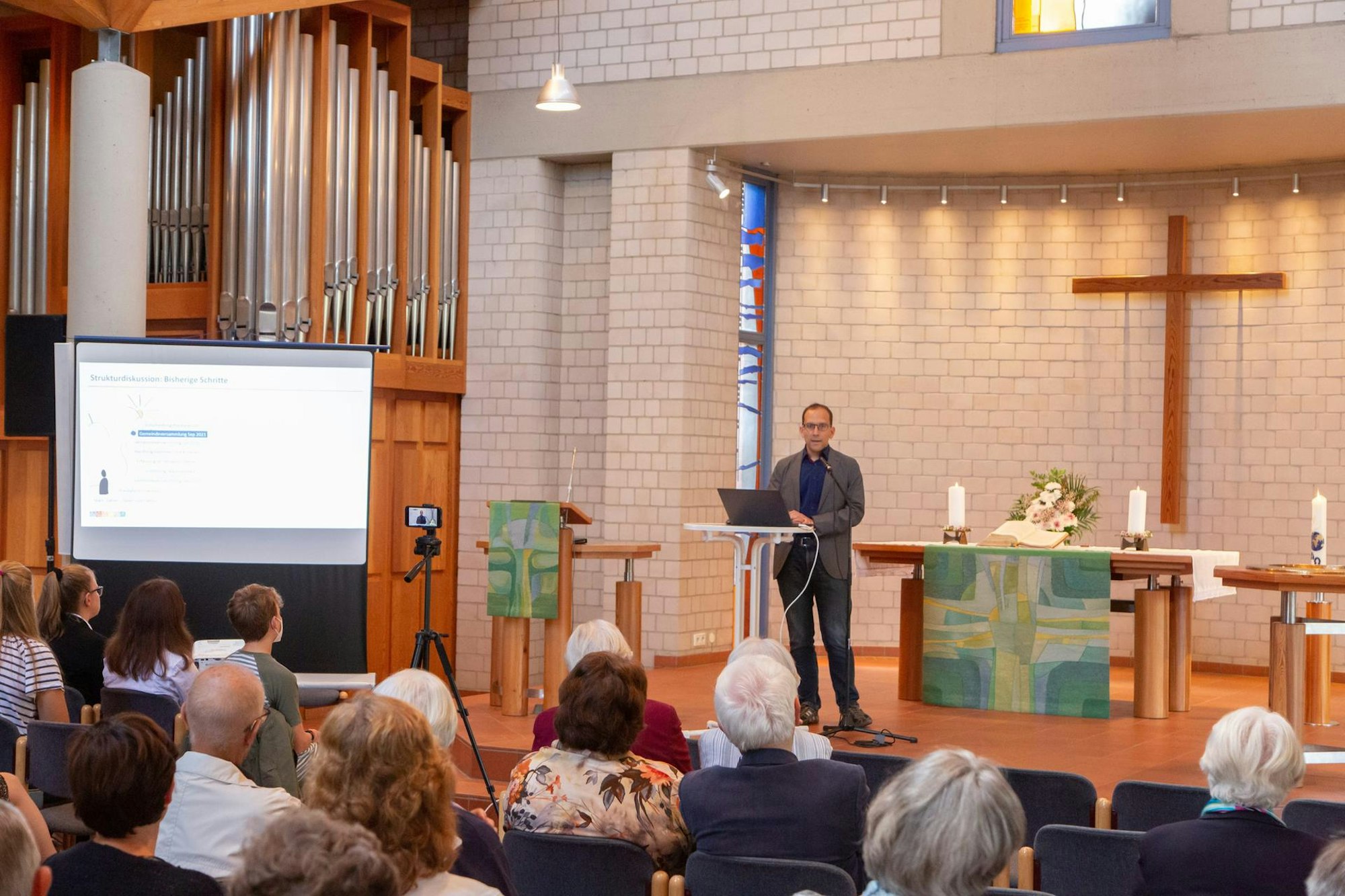 Versammlung Friedenskirche