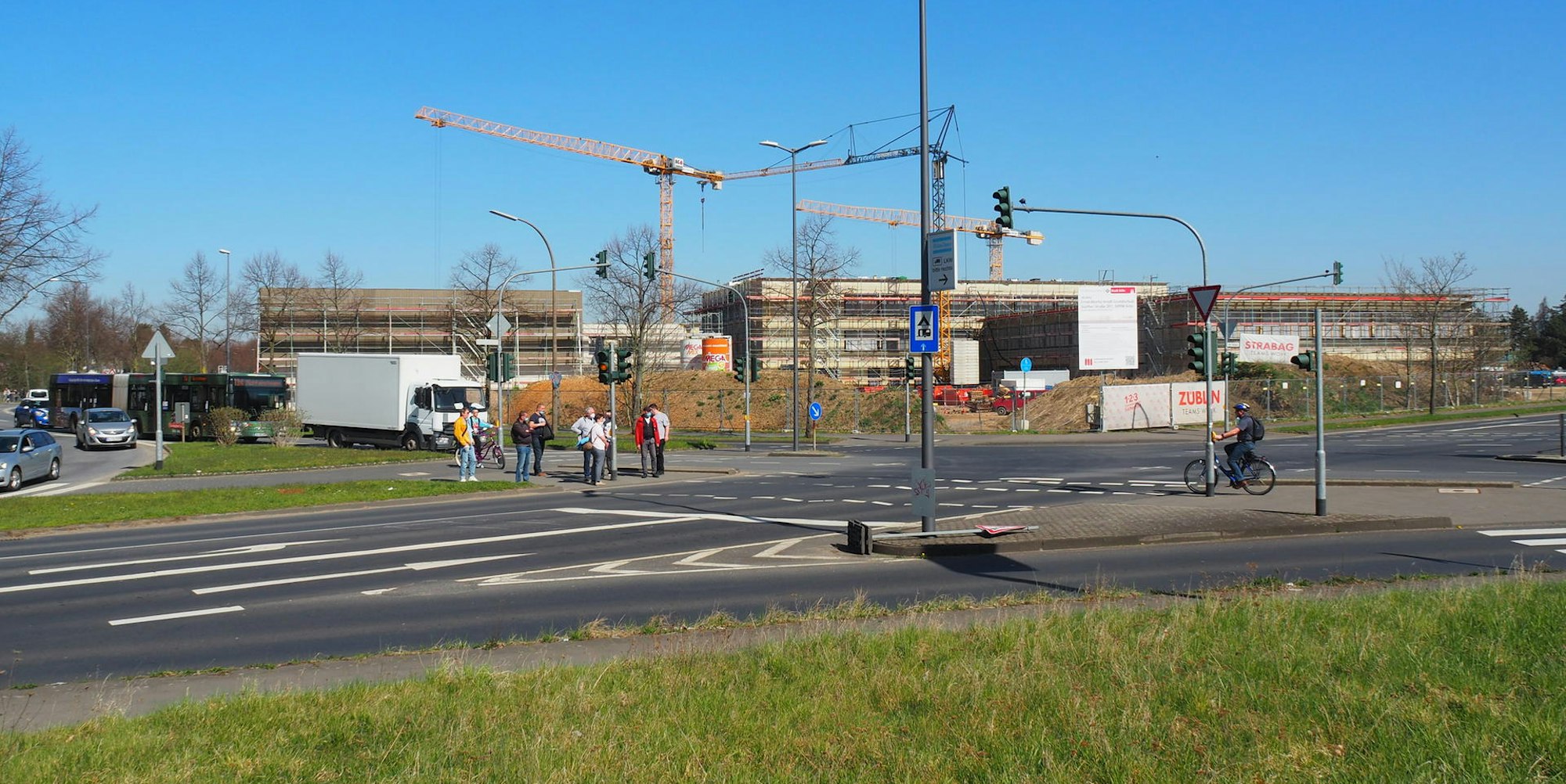 sues Sürther Feld Kreuzung 2