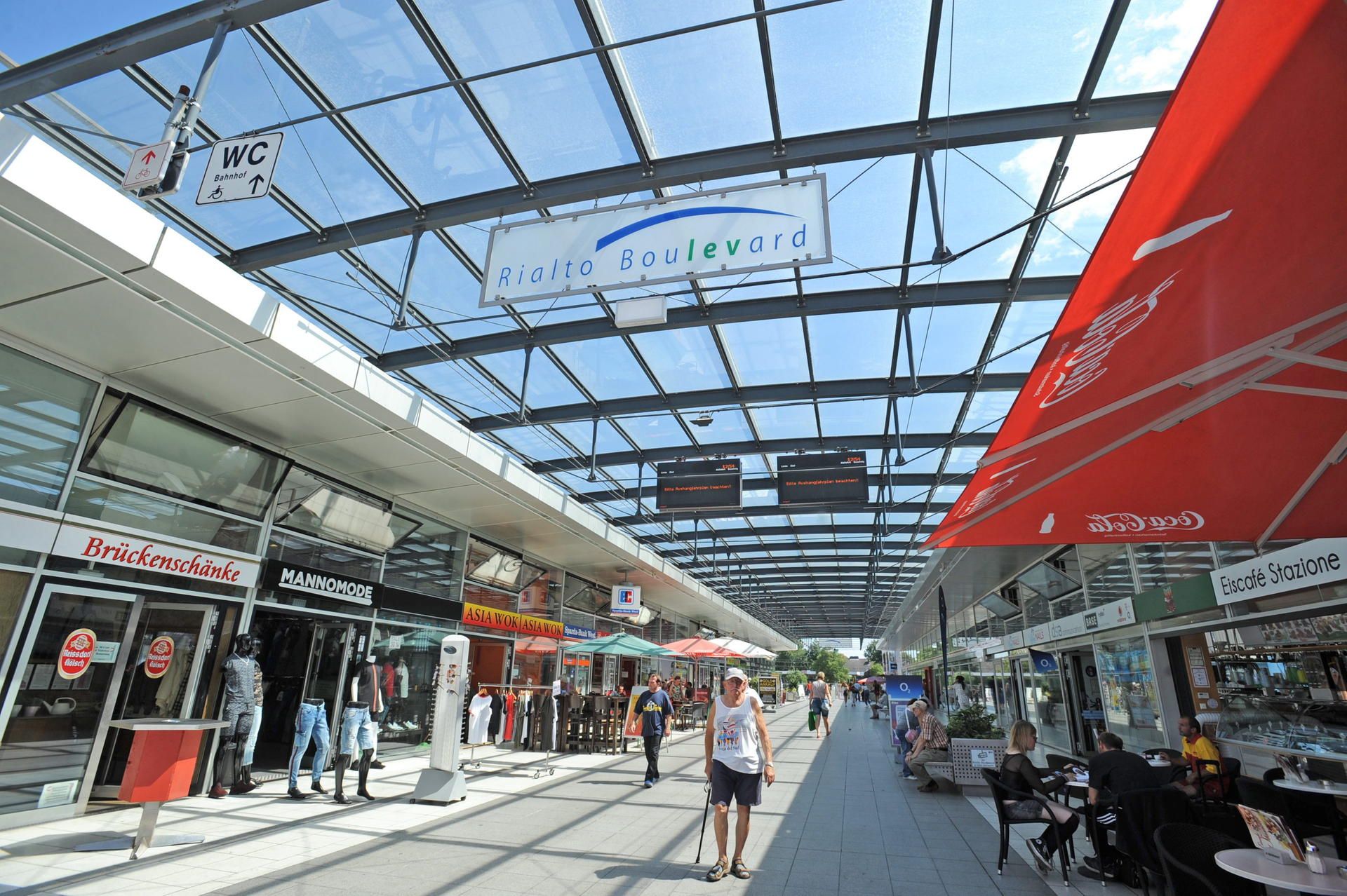 rialto-boulevard1