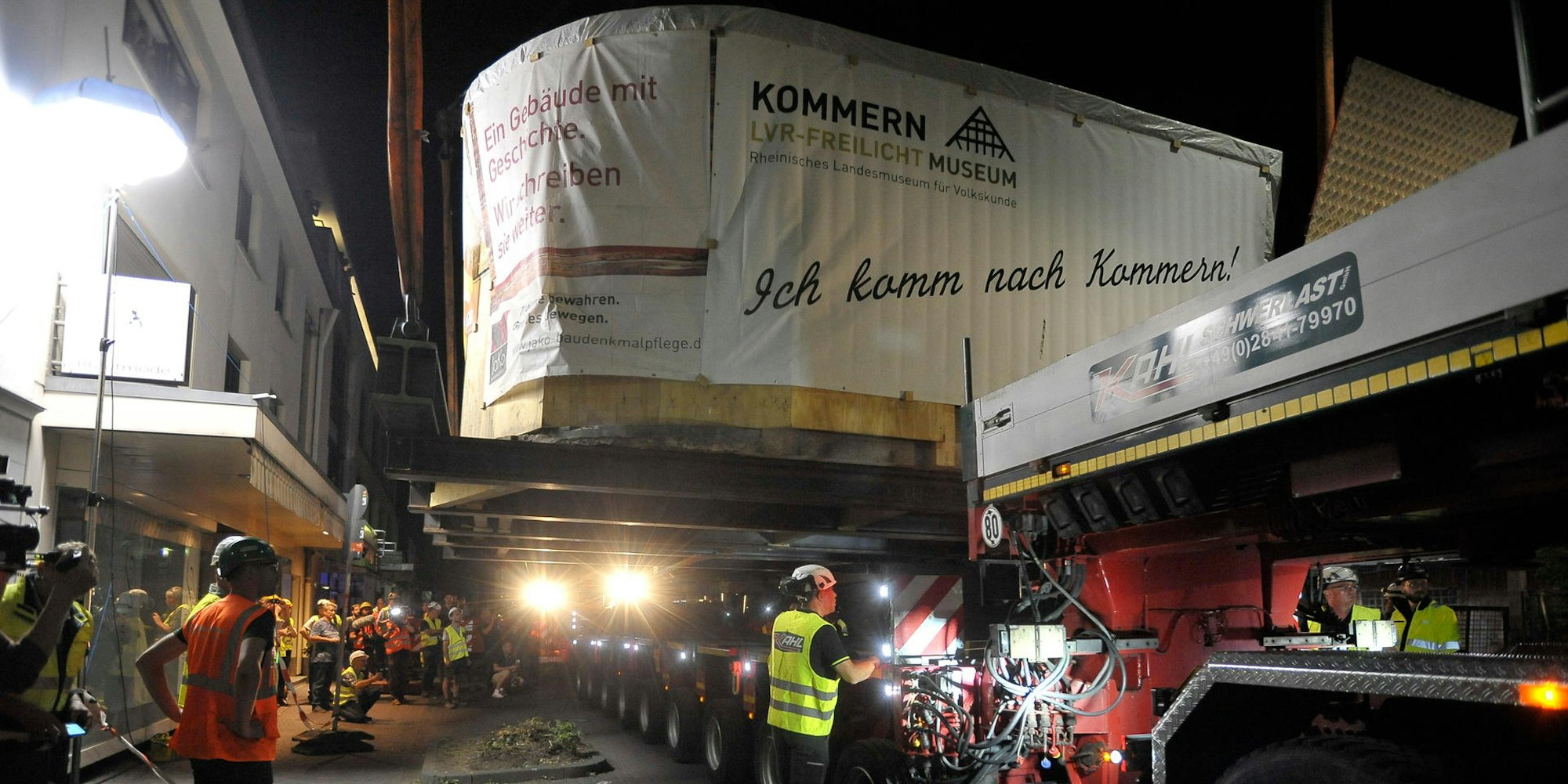 Umzug_Milchbar_mit_Volksfest_Verladung_(57_von_64)