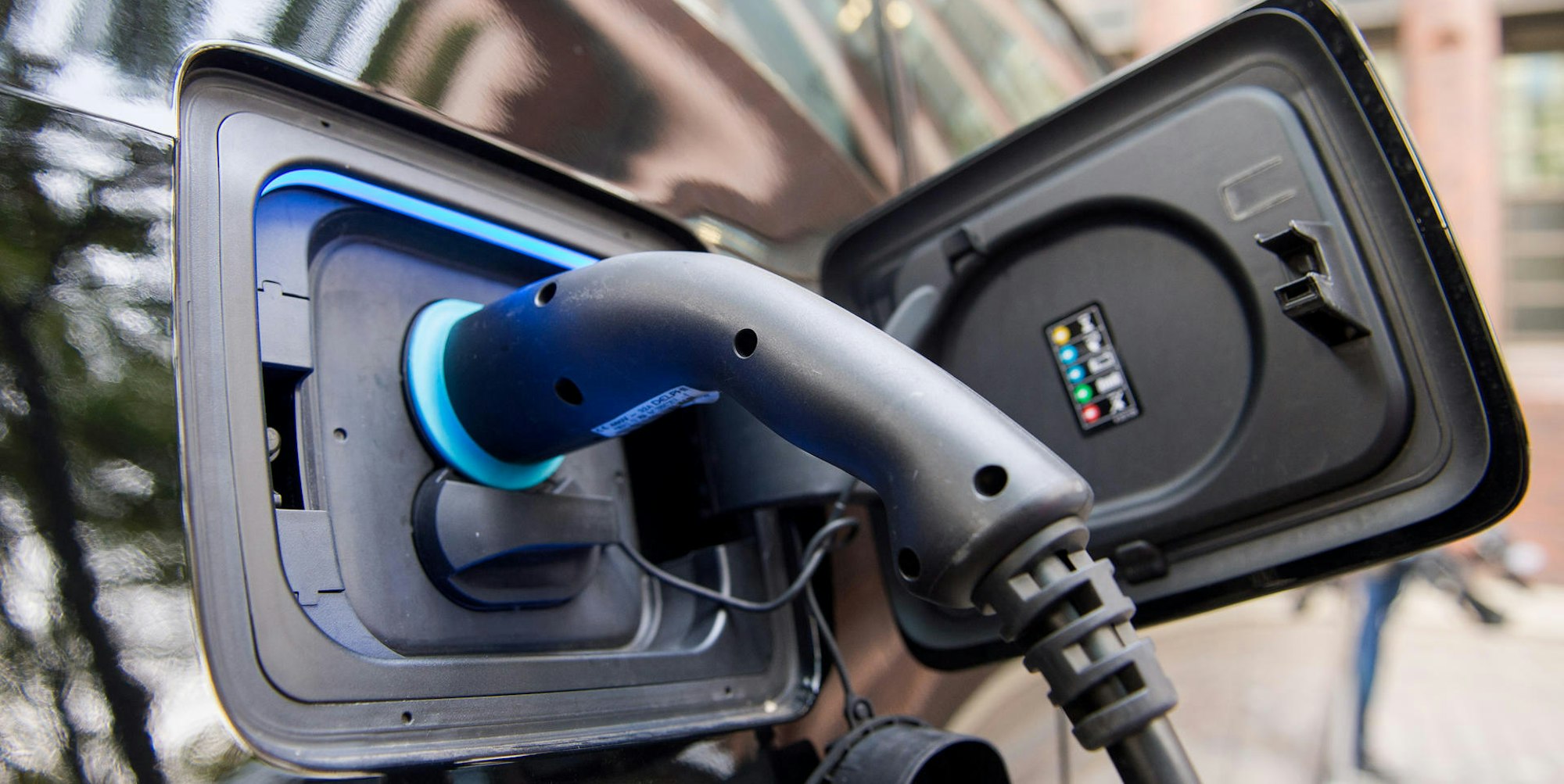 Ladestation_Elektromobilität_Elektroauto