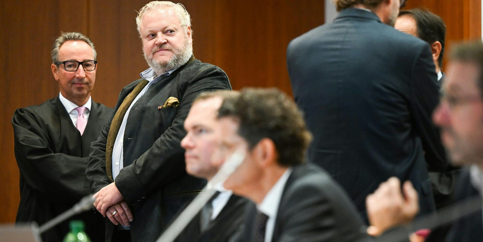 Asbeck_Landgericht_Bonn