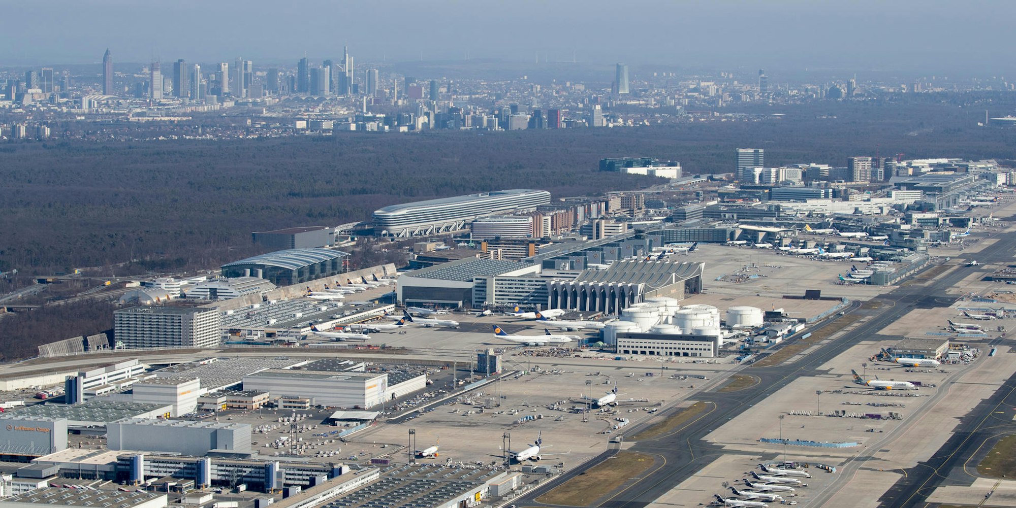 flughafen-frankfurt-dpa