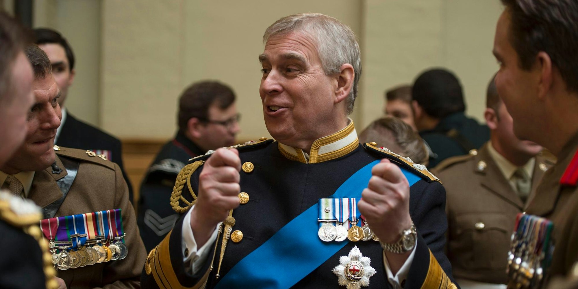 Prinz Andrew 130122 Uniform