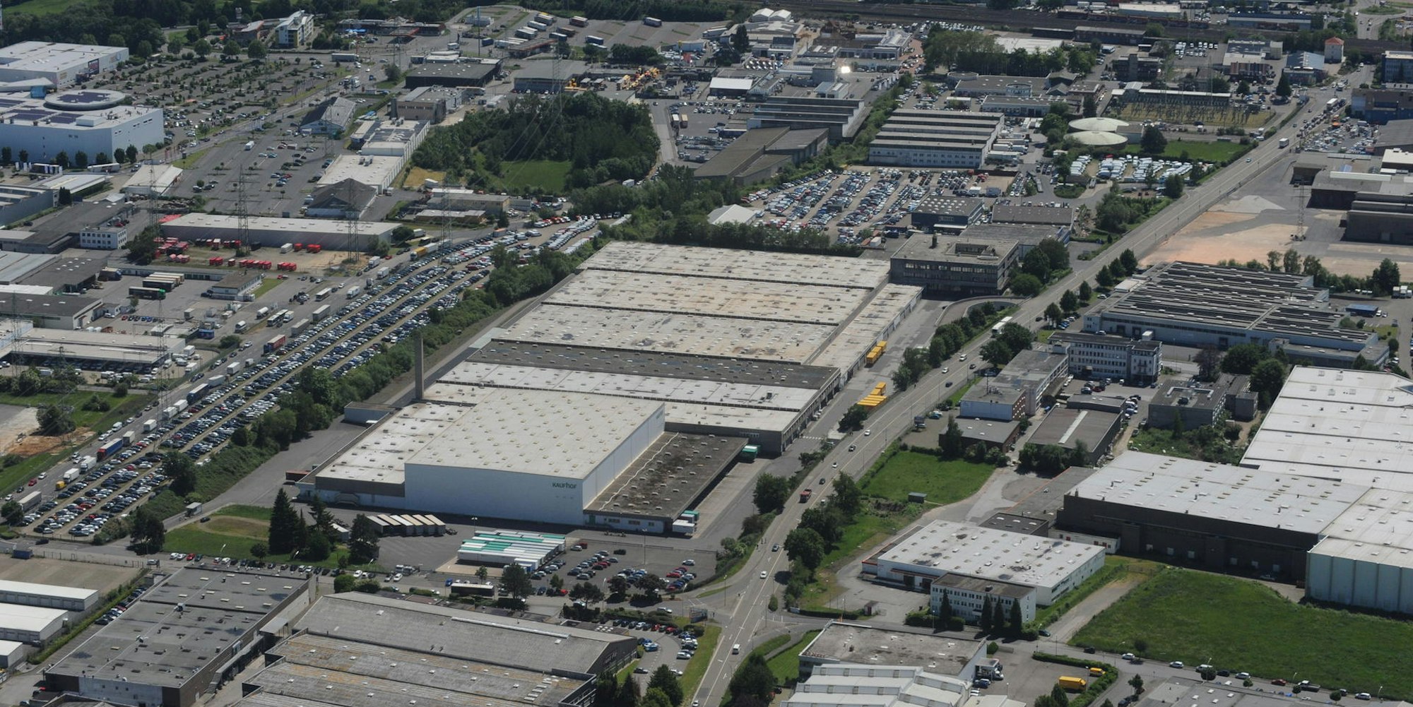 Luftaunahme FrechenAmazon