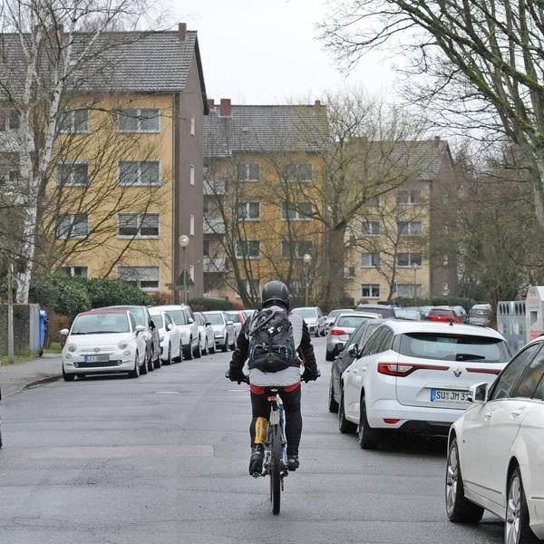 LE_fahrradstrasse_(1)