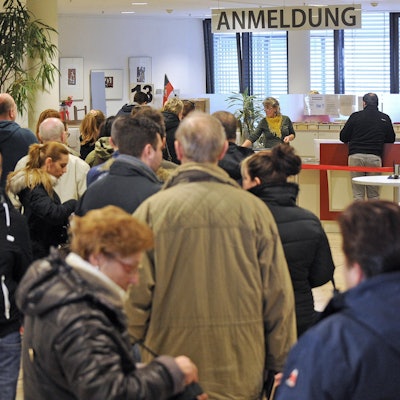 le-buergerbuero-zulassungsstelle_(2)