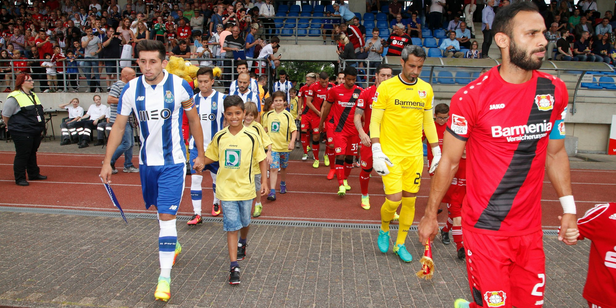 Fussball_Porto_Leverkusen23