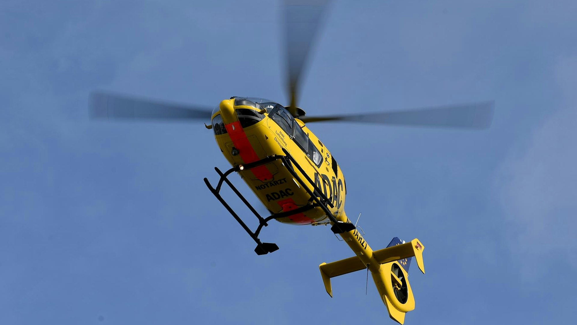 Rettungshubschrauber Symbolbild dpa