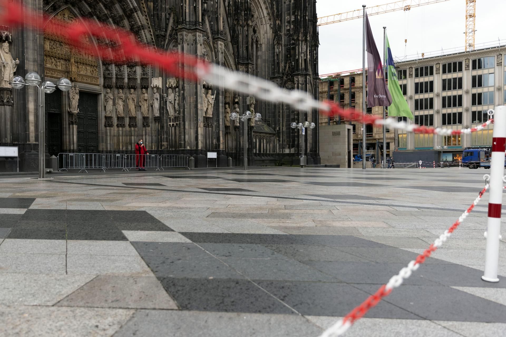gesperrte Domplatte Sturm