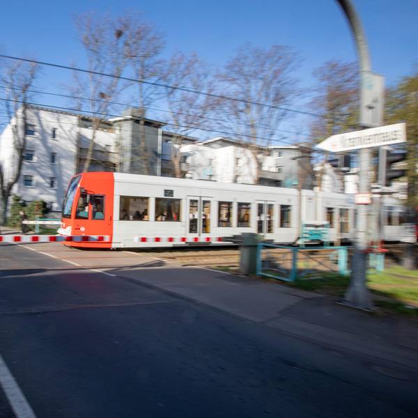 rde_KP_Bahnuebergang-Steinstrasse2