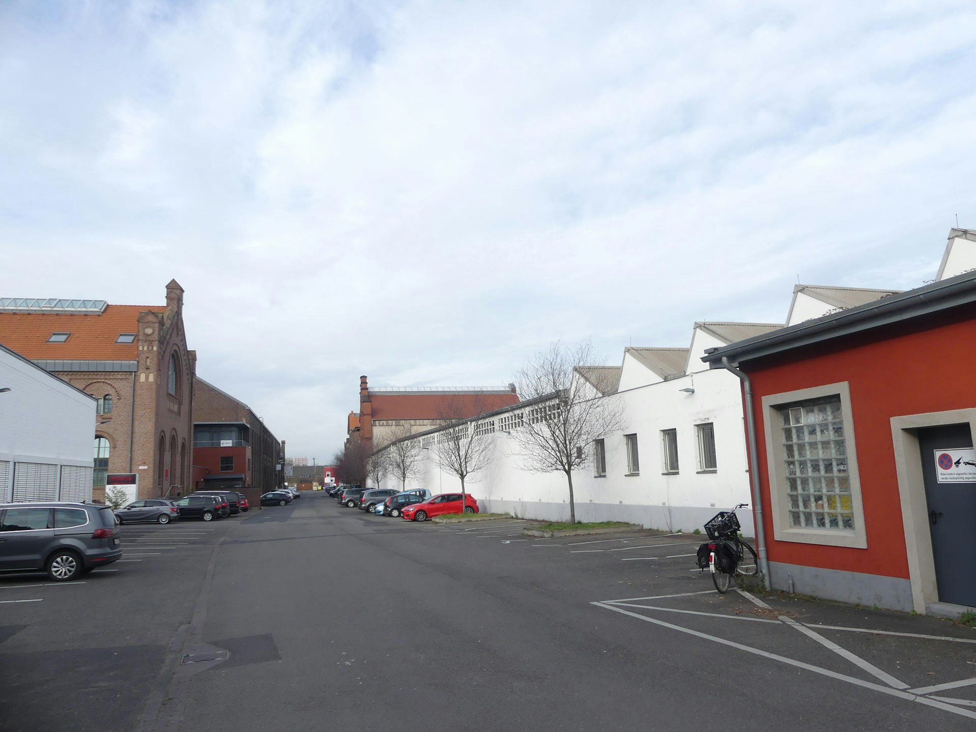 Neubau Ehrenfeld Lagerhalle
