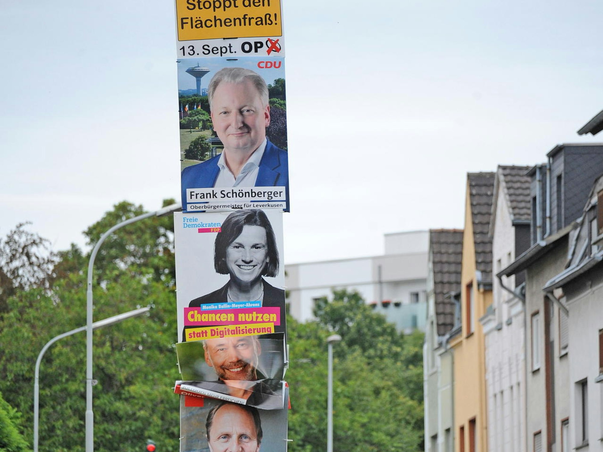 le-wahlplakate_(5)