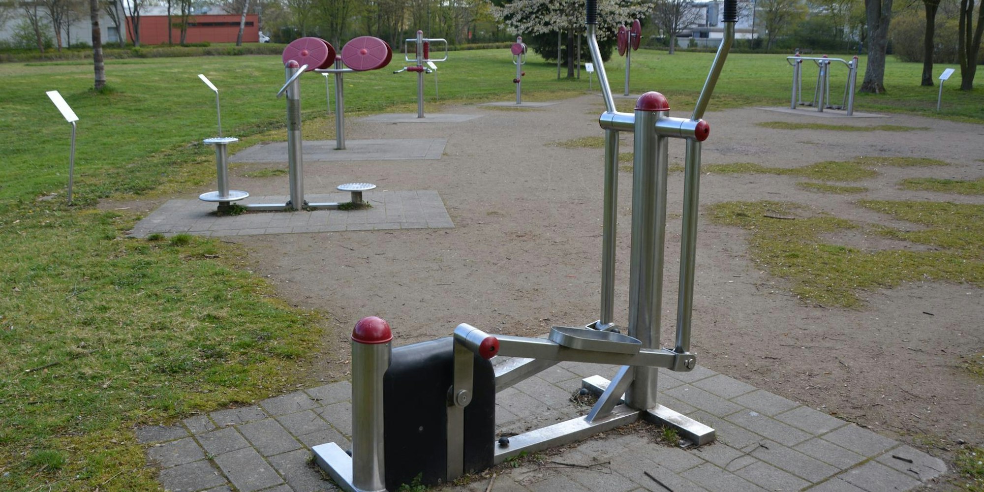 Outdoor-Gym Friedenspark Rheindorf Rüdiger Scholz