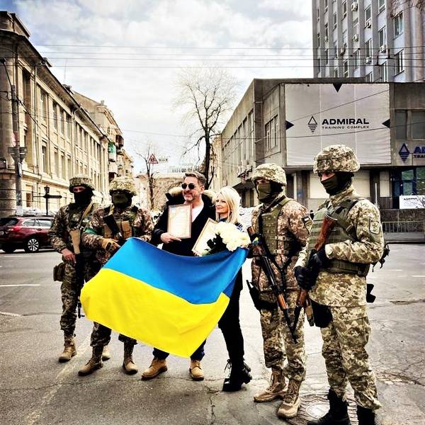 Wes-Hiflsgueter-Ukraine_003