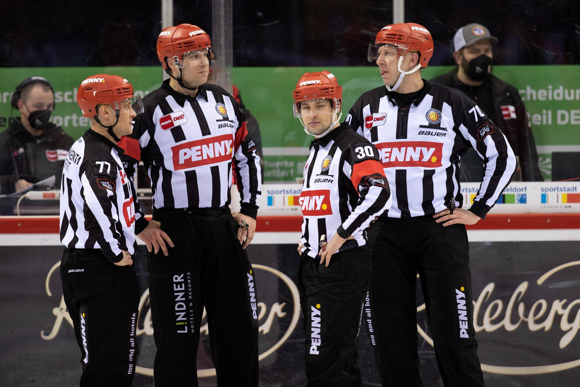 Eishockey DEL Schiedsrichter