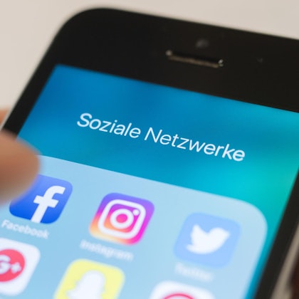 Soziale Netzwerke dpa