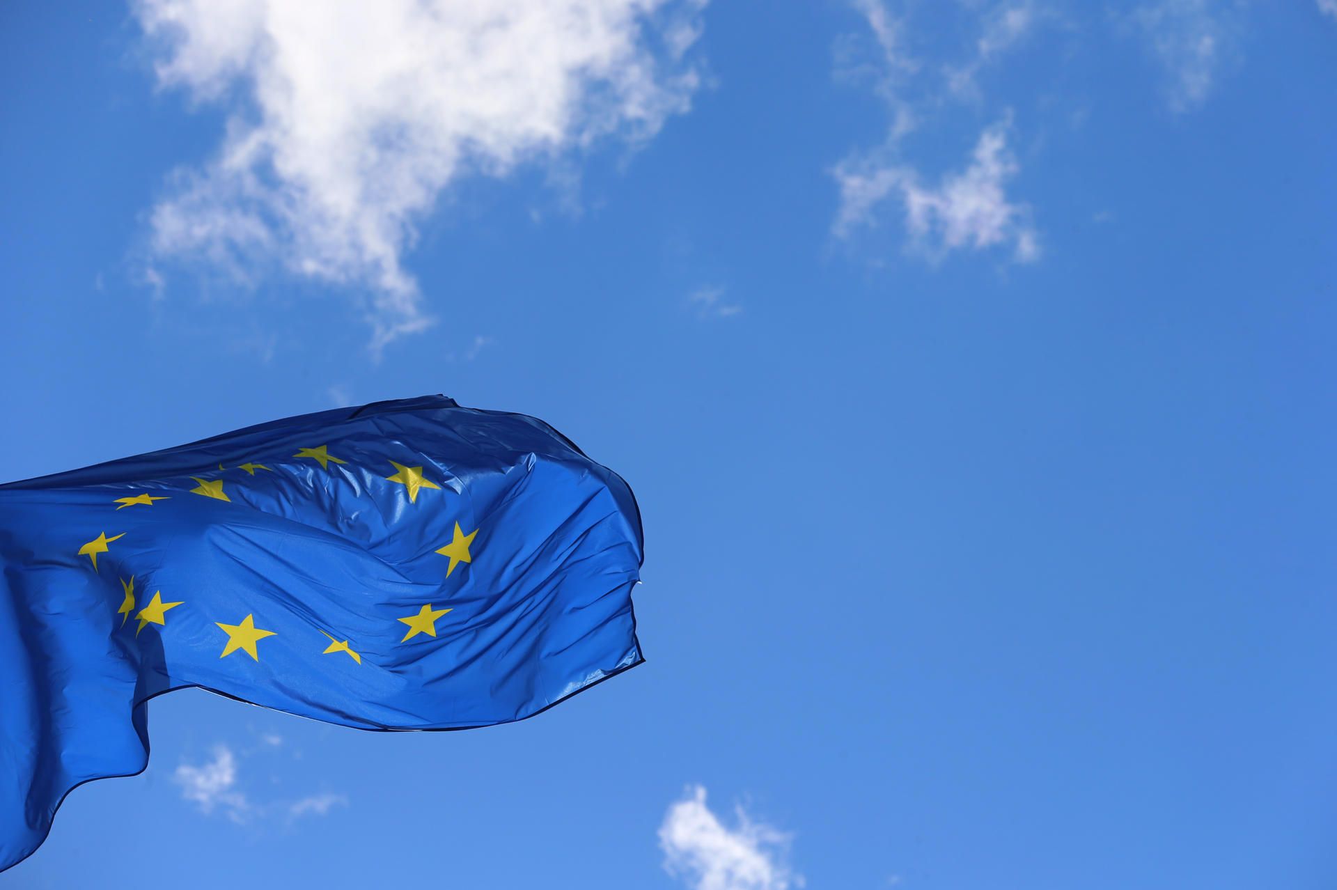 Europa Symbol Flagge dpa