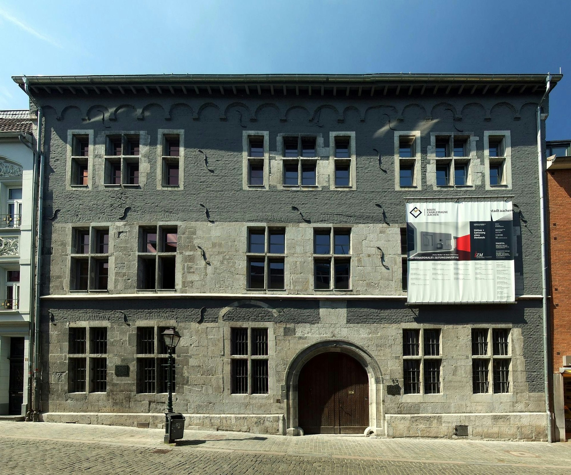 Großes_Haus_von_Aachen__Zeitungsmuseum__2010_CC3.0_EuKu