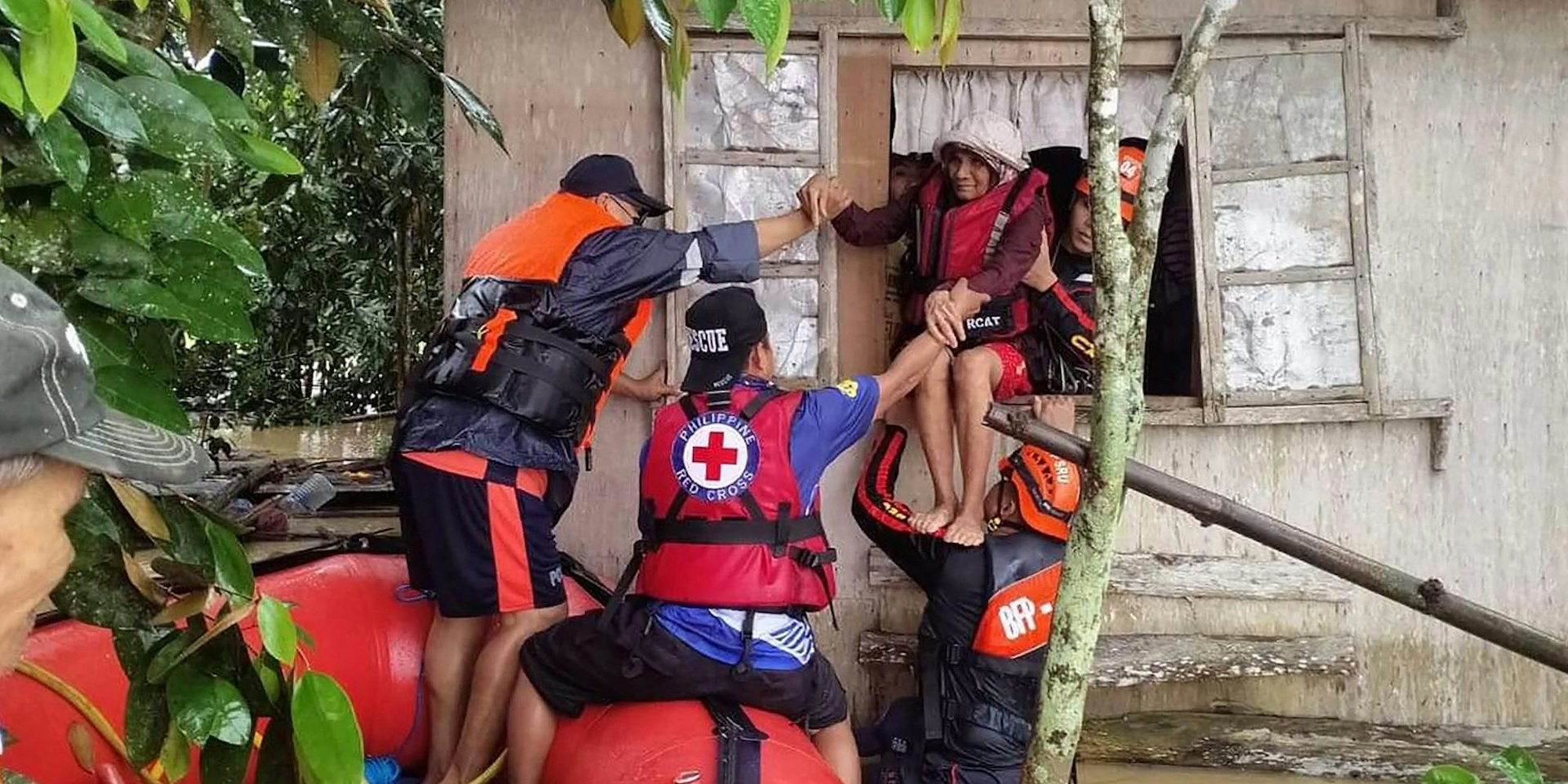 Tropensturm Megi 120422