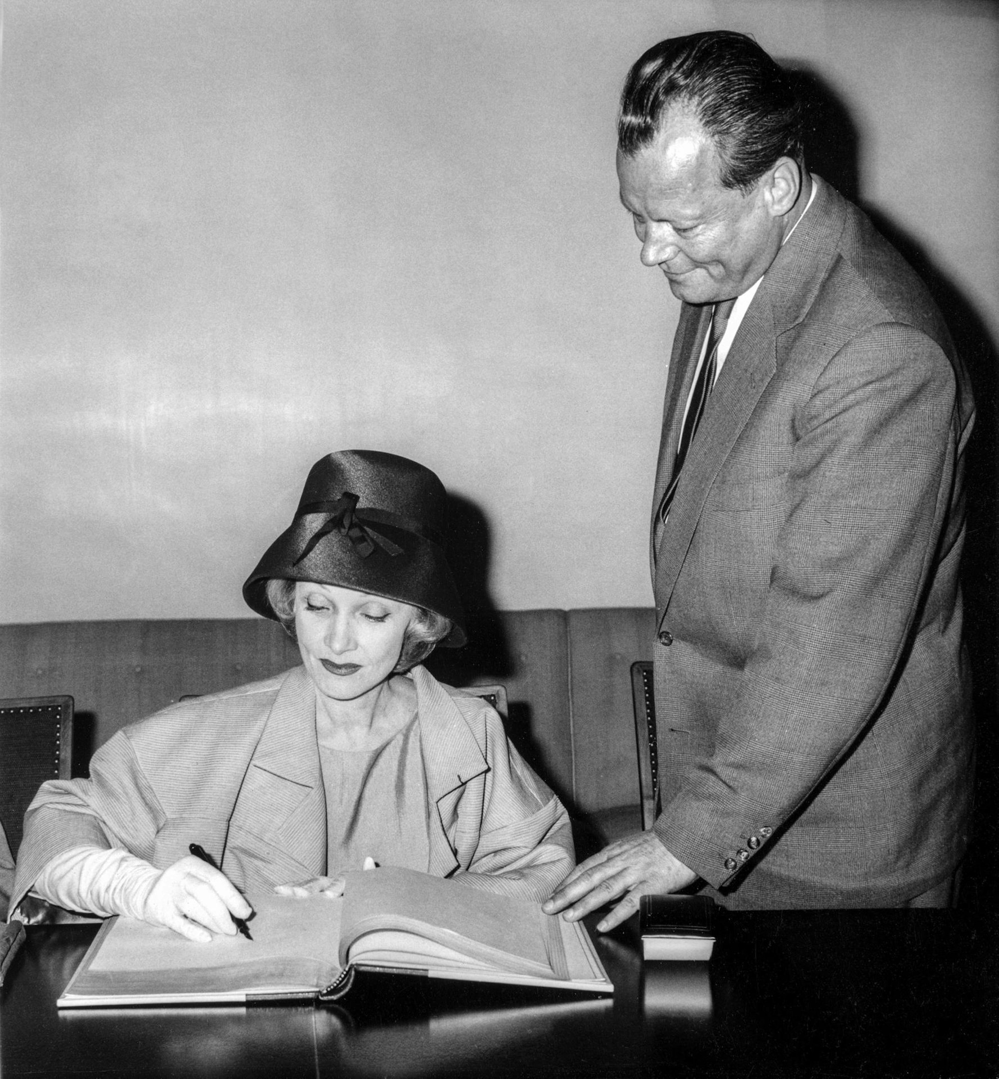 Marlene Dietrich Brandt