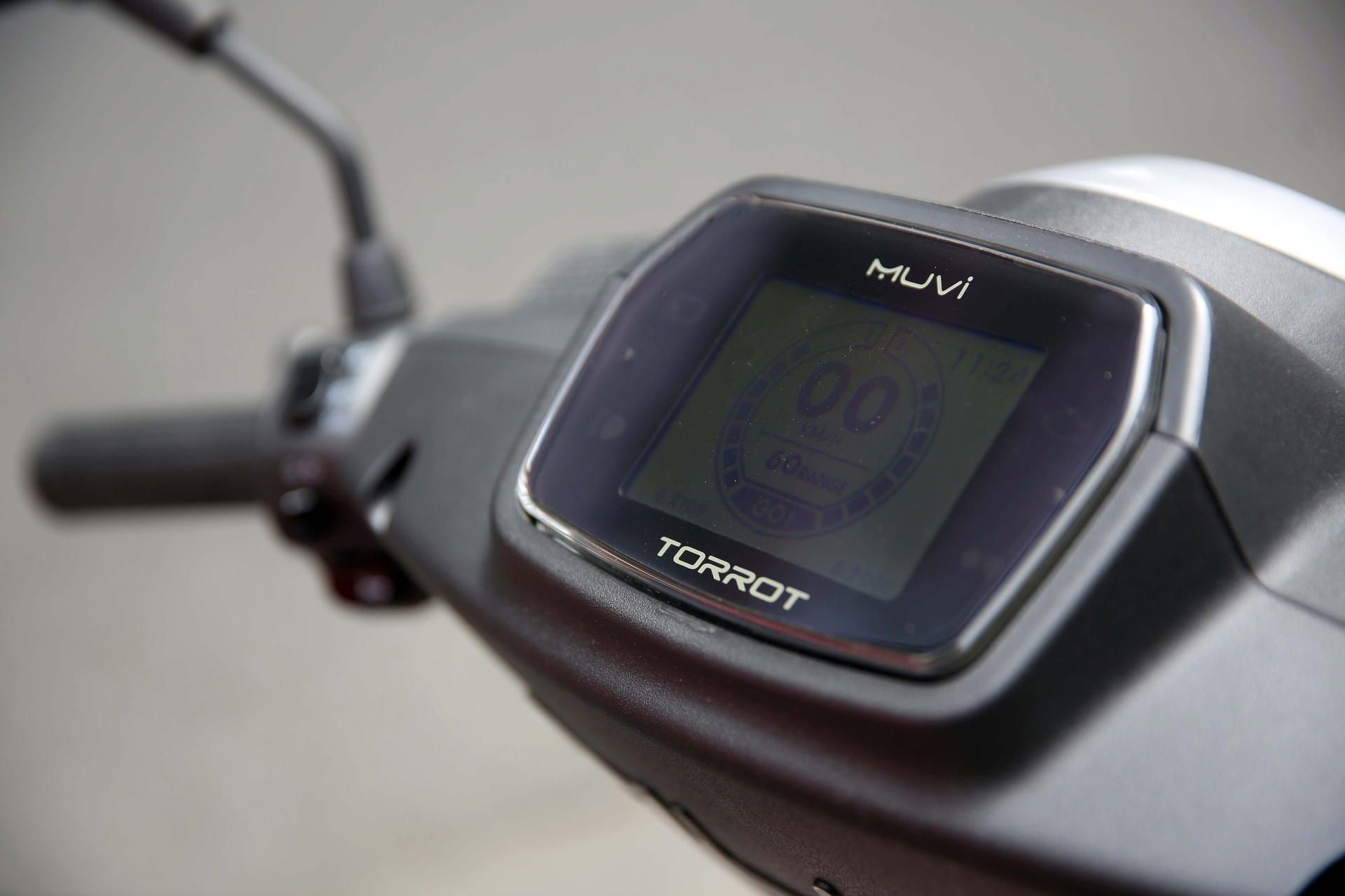 nab190705_E-Roller_08