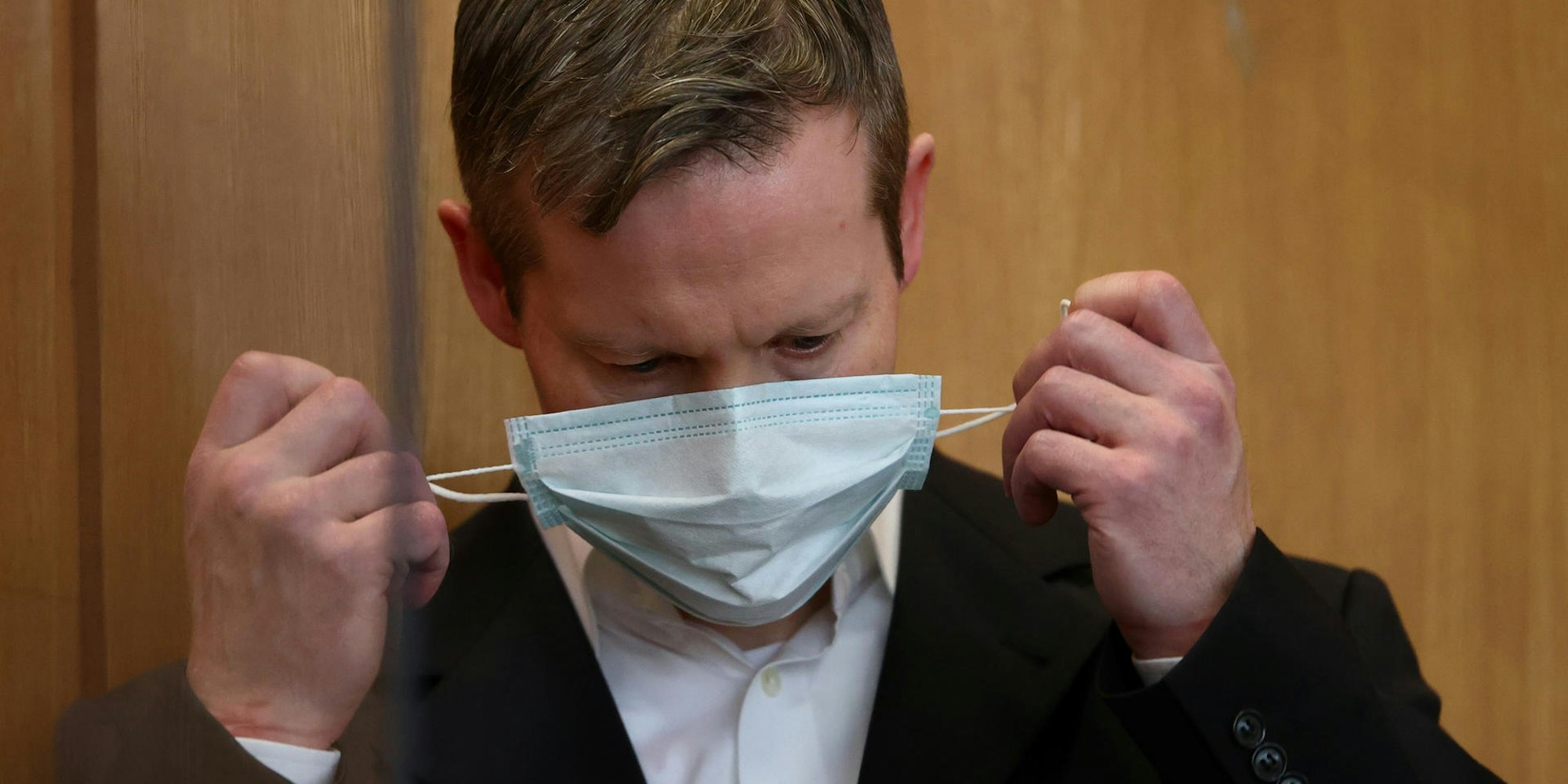 Stephan Ernst mit Maske