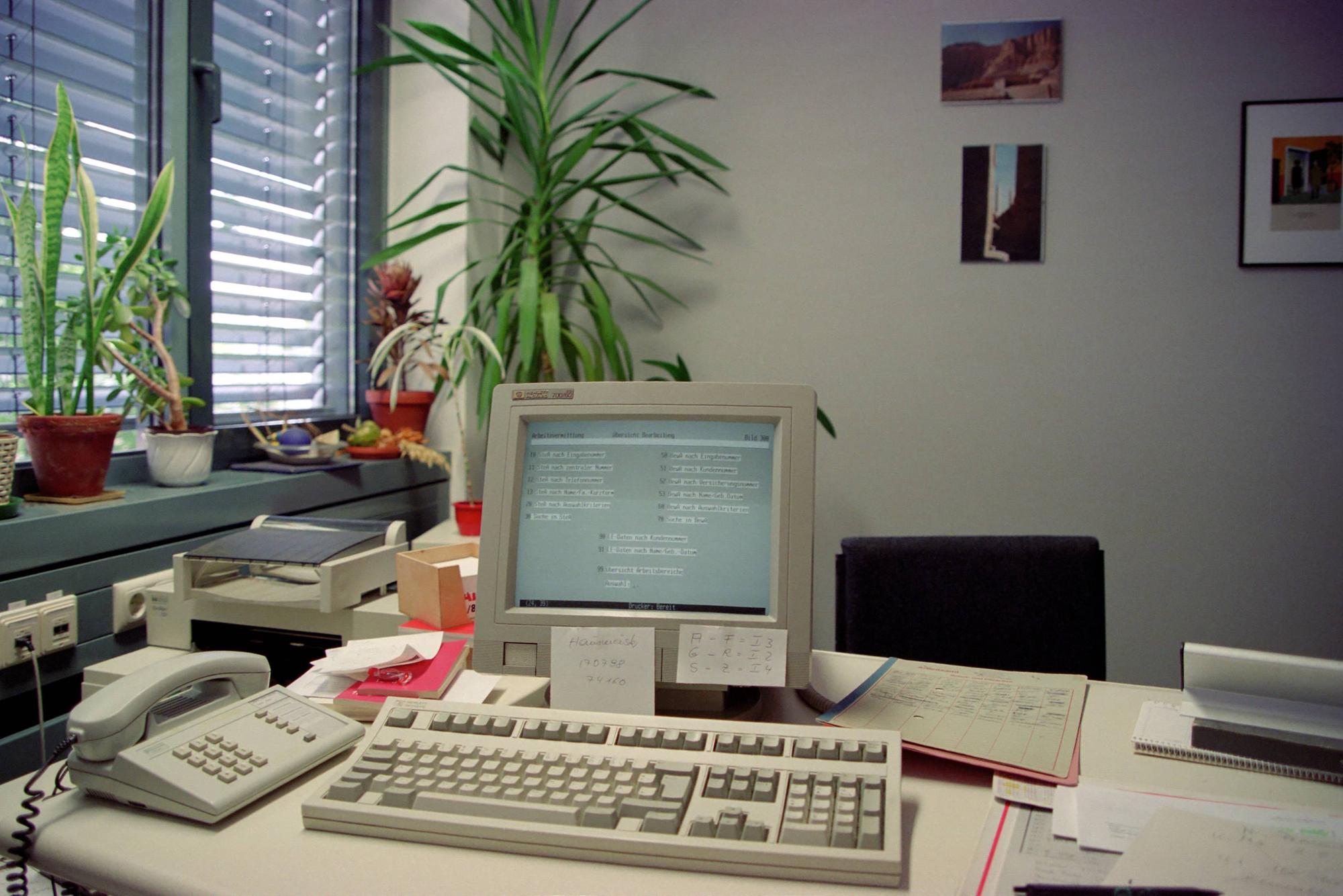 Arbeitsplatz in den 90ern