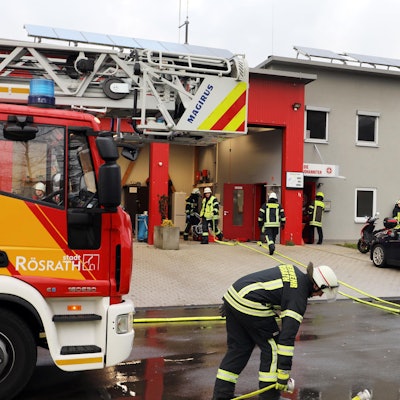Roe_Brand_Rettungswache_3295