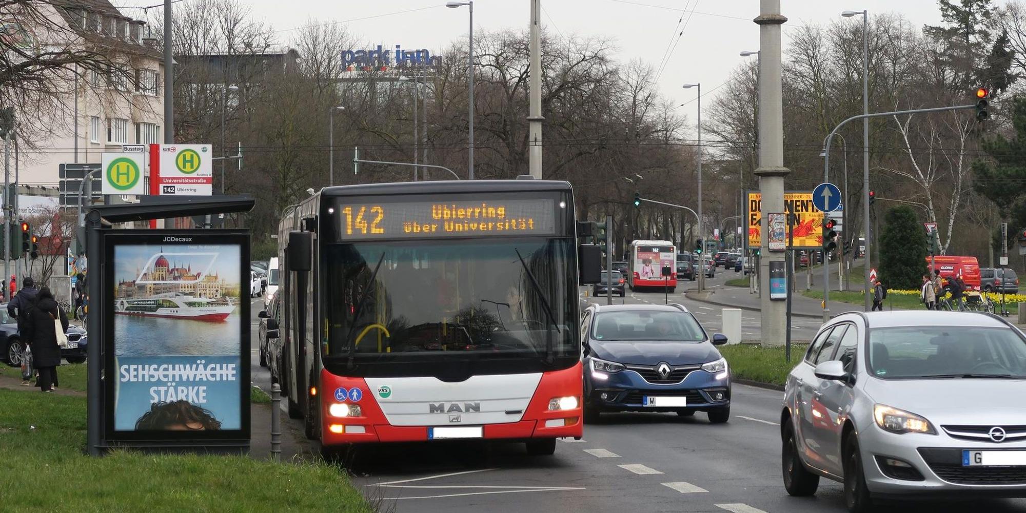 Unibus 142