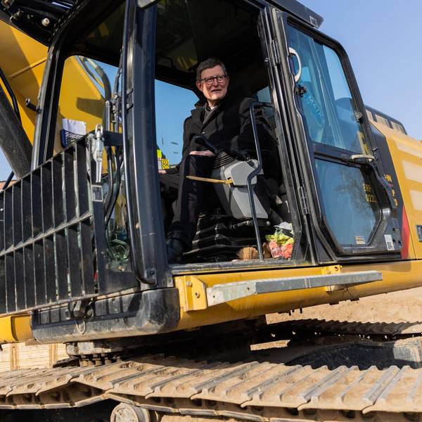 Woelki im Bagger
