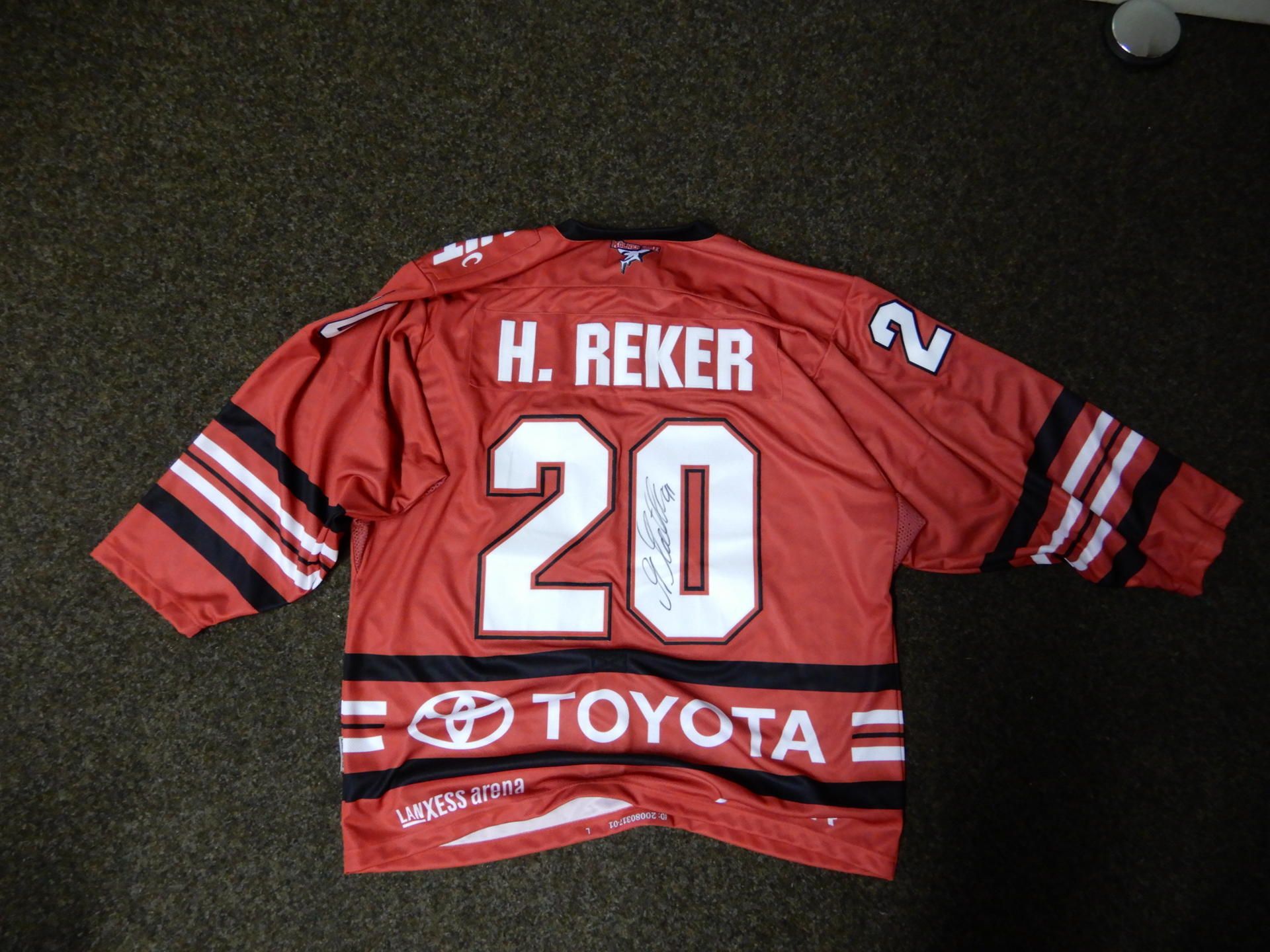 Haie_Trikot_Reker_(2)