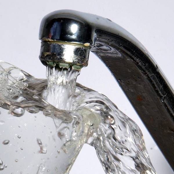 Stiftung_Warentest_Wasser_dpa