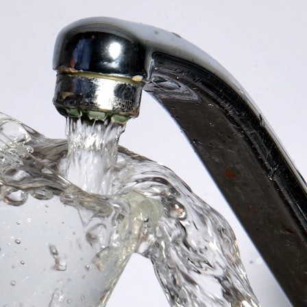 Stiftung_Warentest_Wasser_dpa
